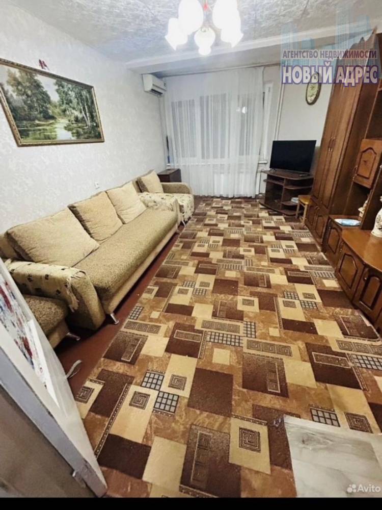 701098b9-a7b9-4aa2-b6f6-0c73d14a5074