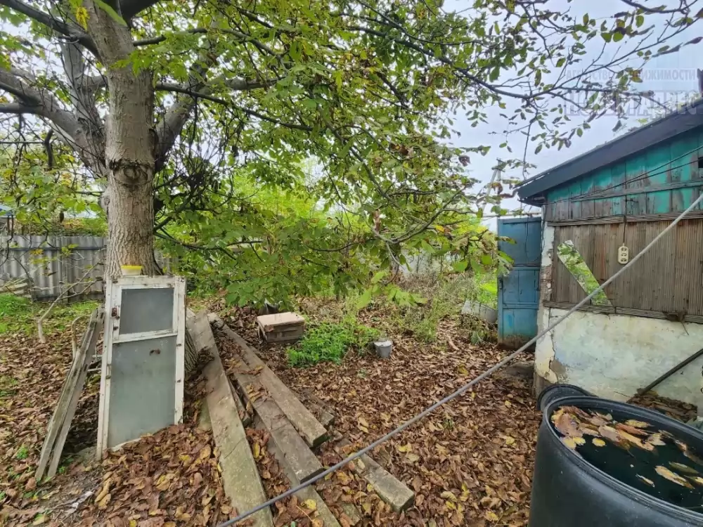 27696